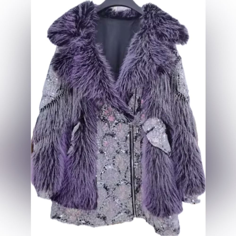 🌺AVAILABLE NOW🌺Faux Fur Sequin Silver Tassel Drop Waist Winter Coat